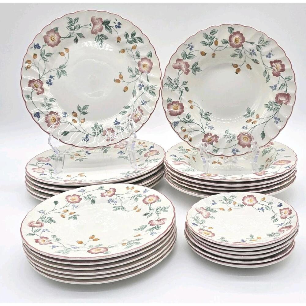 Churchill Briar Rose Dinnerware Set 24-Pc  1990's Made In Staffordshire England